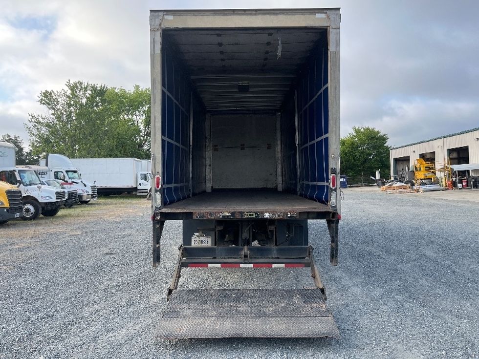 Medium Duty Box Truck-Light and Medium Duty Trucks-Freightliner-2016-M2-Charlotte-NC-191,594\n\t\tmiles-$ 38,750 - Image 9