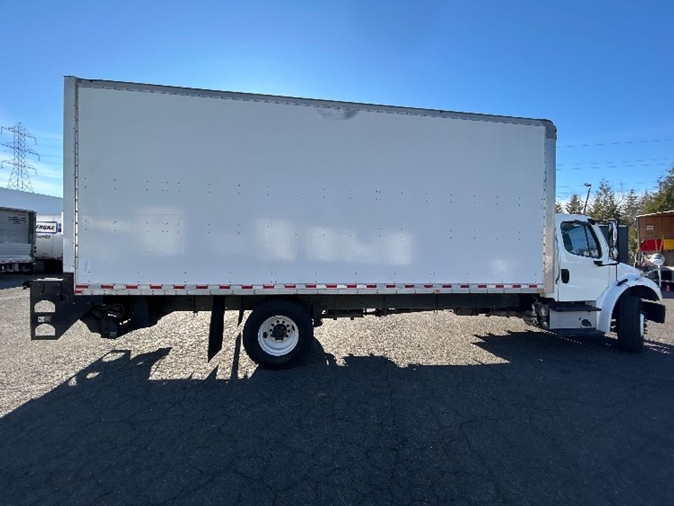 Medium Duty Box Truck-Light and Medium Duty Trucks-Freightliner-2016-M2-Clackamas-OR-257,008\n\t\tmiles-$ 37,750 - Image 15