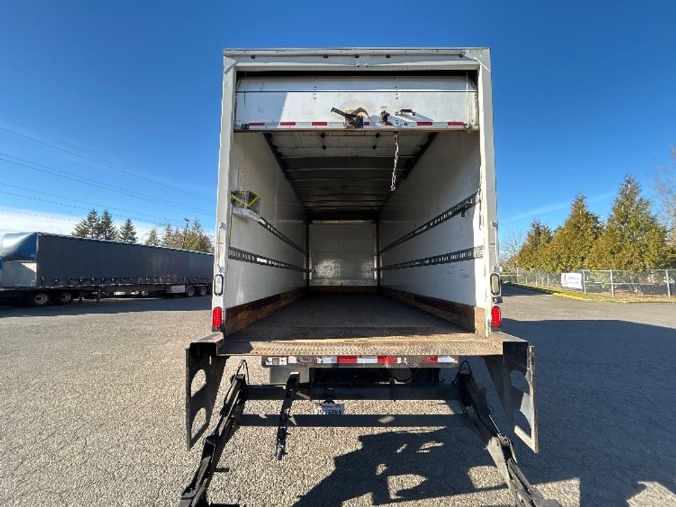 Medium Duty Box Truck-Light and Medium Duty Trucks-Freightliner-2016-M2-Clackamas-OR-257,008\n\t\tmiles-$ 37,750 - Image 8