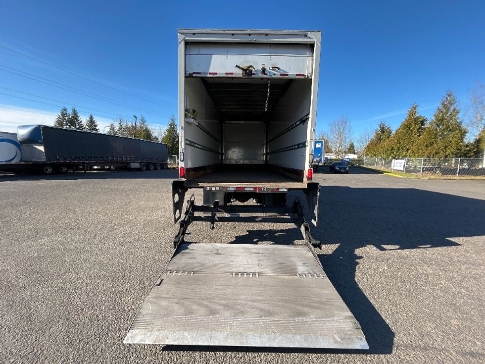 Medium Duty Box Truck-Light and Medium Duty Trucks-Freightliner-2016-M2-Clackamas-OR-257,008\n\t\tmiles-$ 37,750 - Image 9