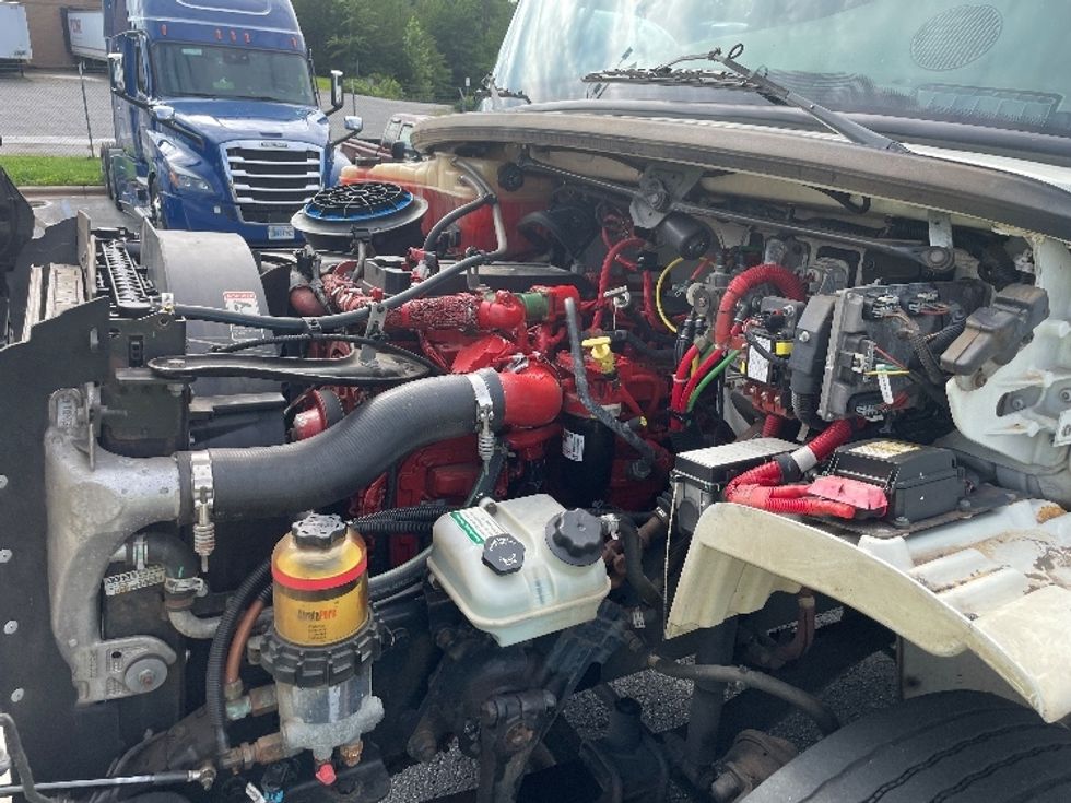 Medium Duty Box Truck-Light and Medium Duty Trucks-Freightliner-2016-M2-Conover-NC-258,345\n\t\tmiles-$ 44,500 - Image 24