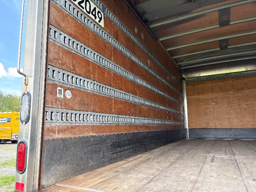 Medium Duty Box Truck-Light and Medium Duty Trucks-Freightliner-2016-M2-Coxsackie-NY-239,589\n\t\tmiles-$ 31,000 - Image 11