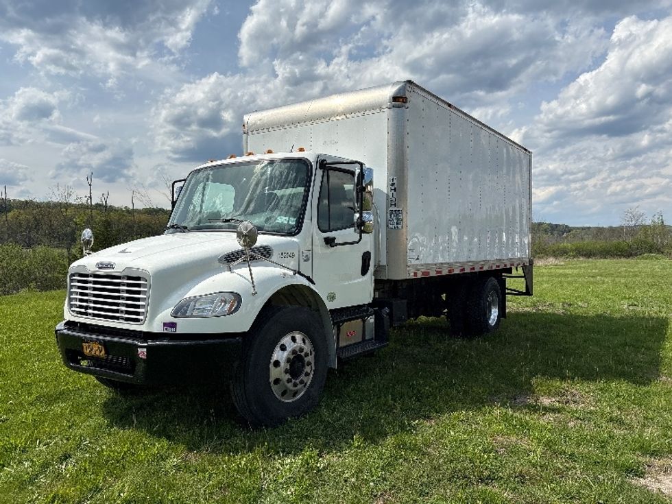Medium Duty Box Truck-Light and Medium Duty Trucks-Freightliner-2016-M2-Coxsackie-NY-239,589\n\t\tmiles-$ 31,000 - Image 3