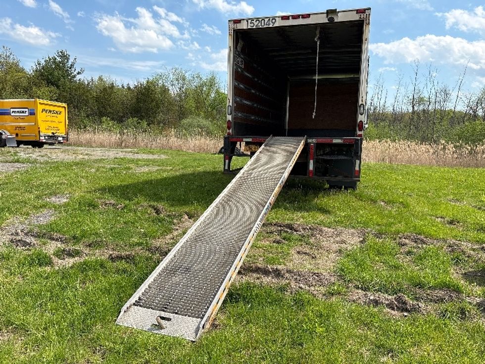 Medium Duty Box Truck-Light and Medium Duty Trucks-Freightliner-2016-M2-Coxsackie-NY-239,589\n\t\tmiles-$ 31,000 - Image 9