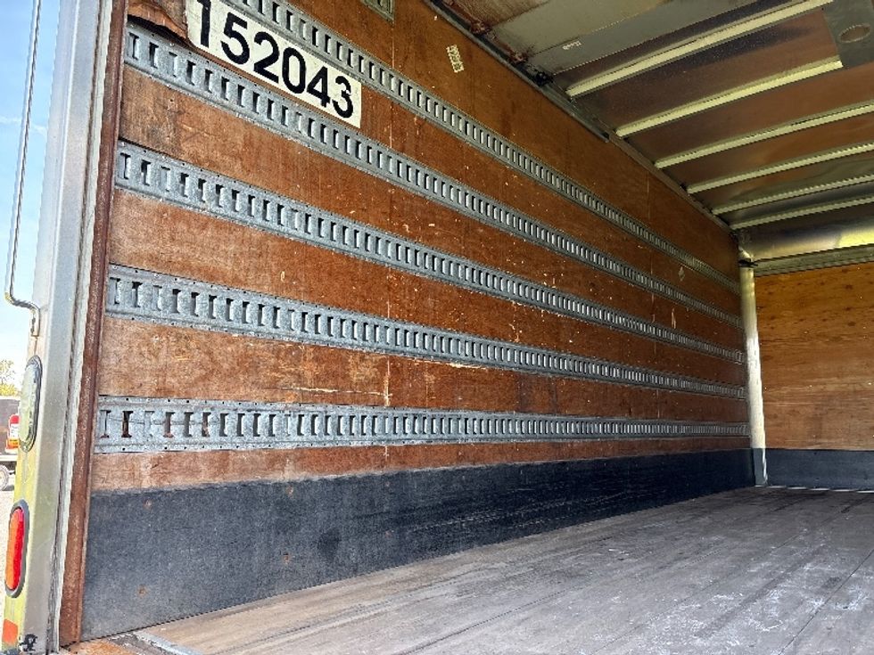 Medium Duty Box Truck-Light and Medium Duty Trucks-Freightliner-2016-M2-Coxsackie-NY-251,974\n\t\tmiles-$ 28,250 - Image 11