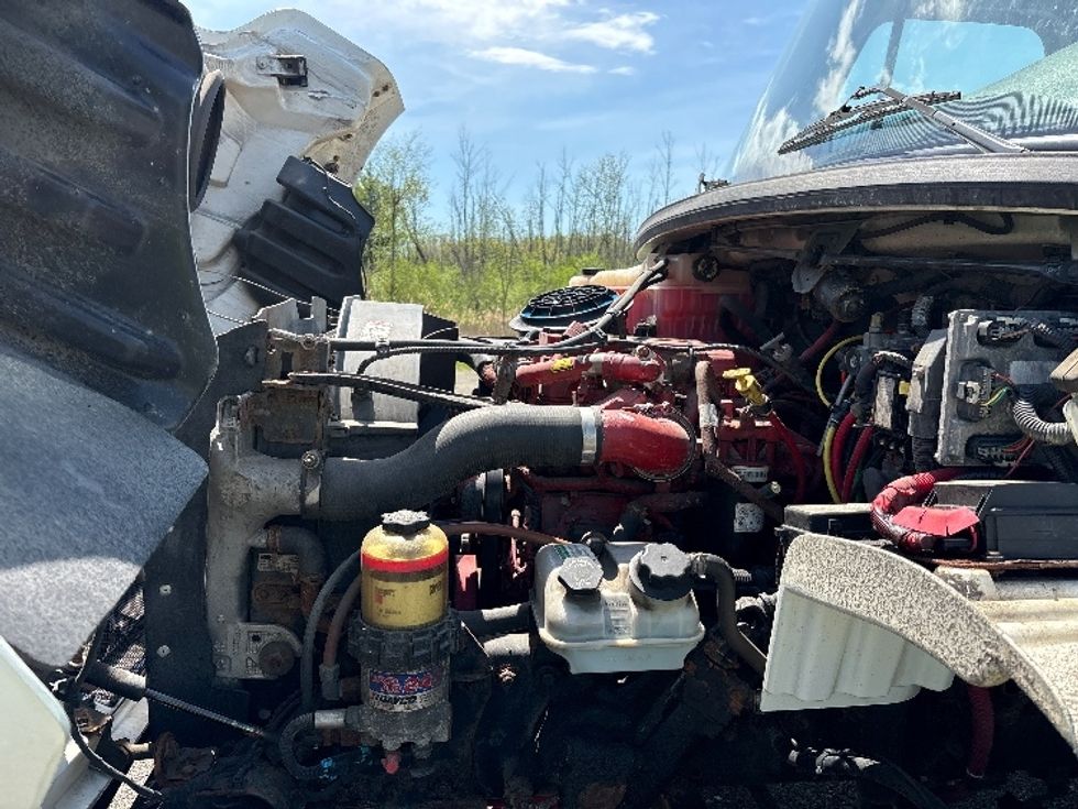 Medium Duty Box Truck-Light and Medium Duty Trucks-Freightliner-2016-M2-Coxsackie-NY-251,974\n\t\tmiles-$ 28,250 - Image 24