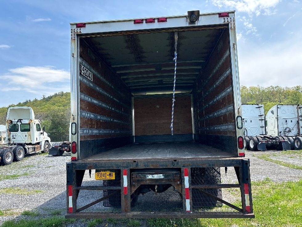Medium Duty Box Truck-Light and Medium Duty Trucks-Freightliner-2016-M2-Coxsackie-NY-251,974\n\t\tmiles-$ 28,250 - Image 8