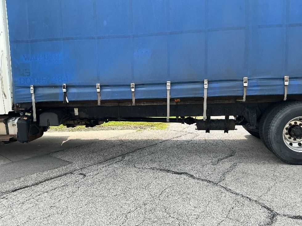 Medium Duty Box Truck-Light and Medium Duty Trucks-Freightliner-2016-M2-Elkhart-IN-294,210\n\t\tmiles-$ 18,750 - Image 5