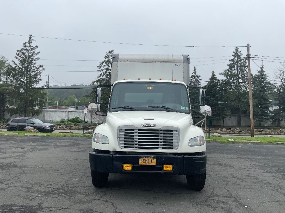 Medium Duty Box Truck-Light and Medium Duty Trucks-Freightliner-2016-M2-Elmsford-NY-107,586\n\t\tmiles-$ 45,750 - Image 2