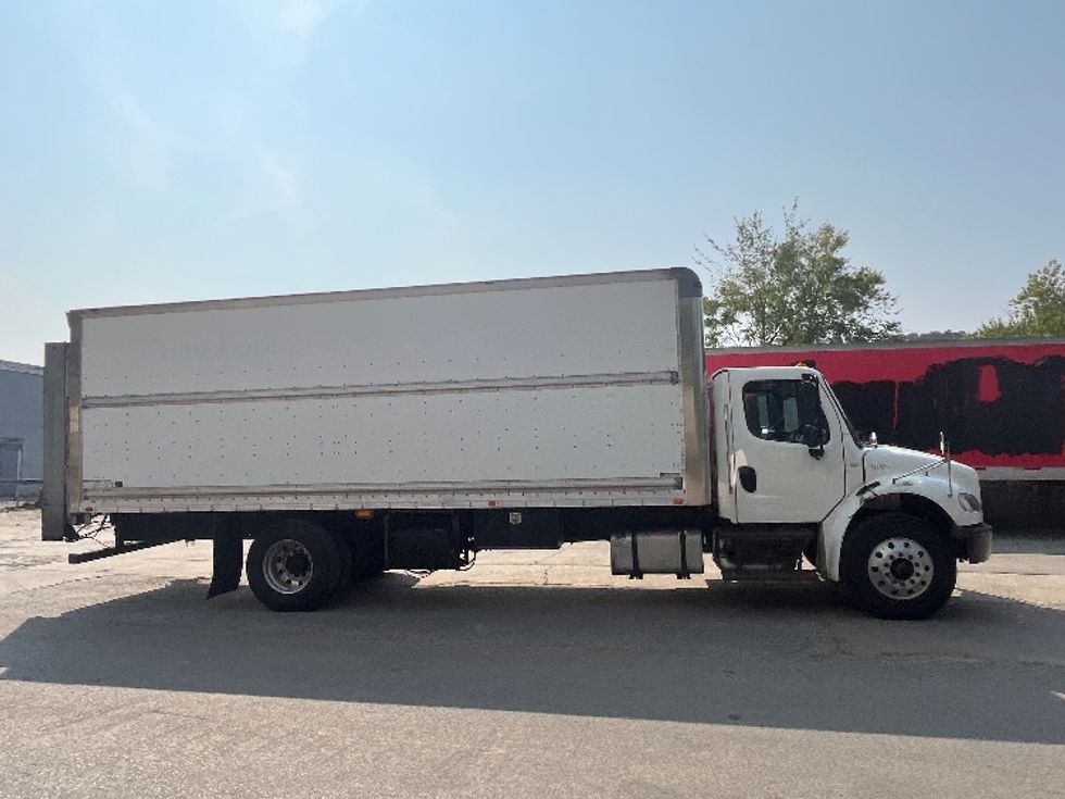 Medium Duty Box Truck-Light and Medium Duty Trucks-Freightliner-2016-M2-Elmsford-NY-82,268\n\t\tmiles-$ 45,250 - Image 13