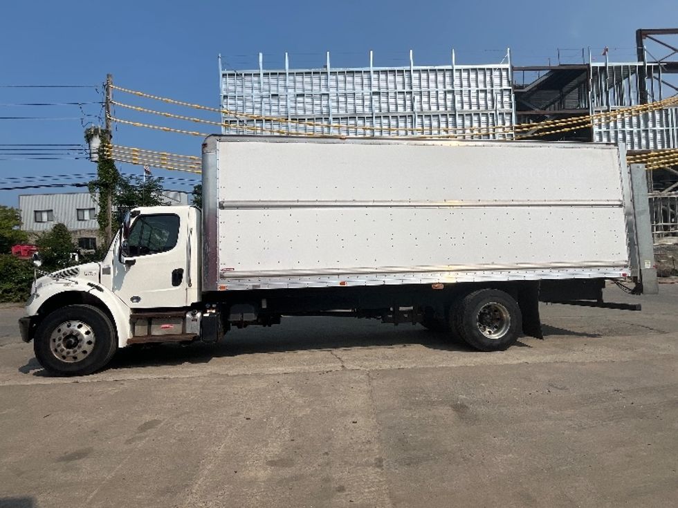 Medium Duty Box Truck-Light and Medium Duty Trucks-Freightliner-2016-M2-Elmsford-NY-82,268\n\t\tmiles-$ 45,250 - Image 2