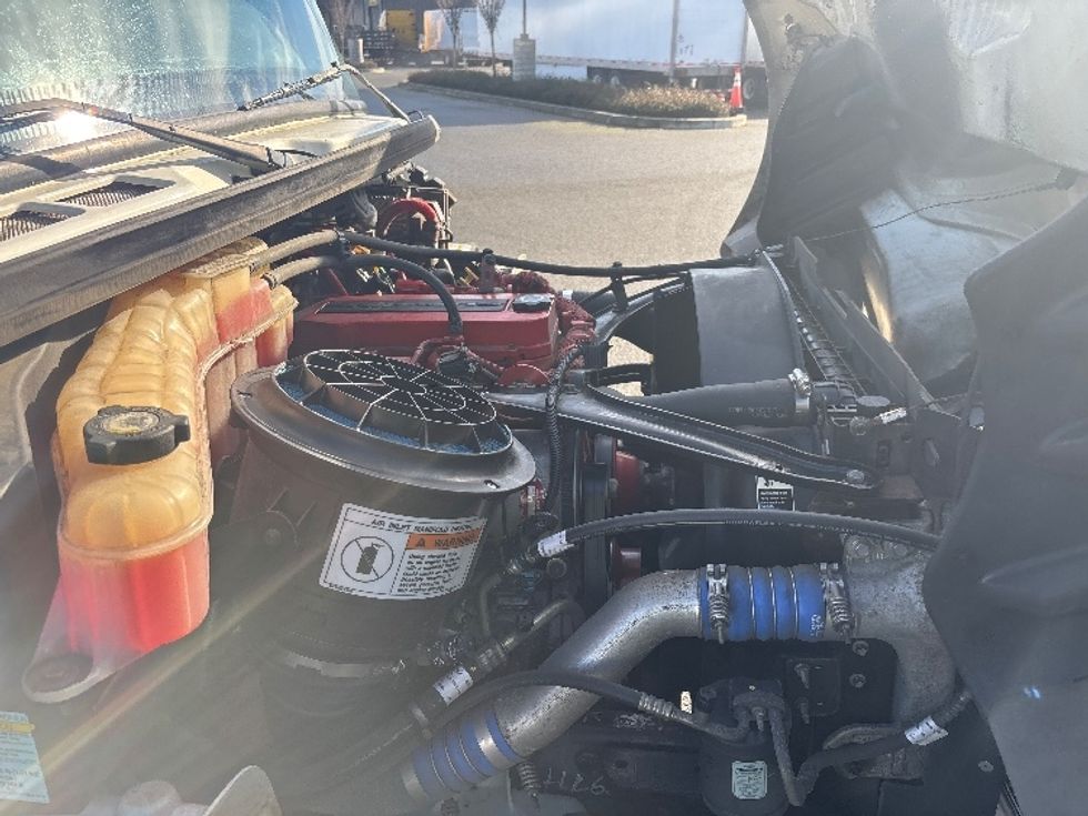 Medium Duty Box Truck-Light and Medium Duty Trucks-Freightliner-2016-M2-Everett-WA-212,999\n\t\tmiles-$ 40,250 - Image 23