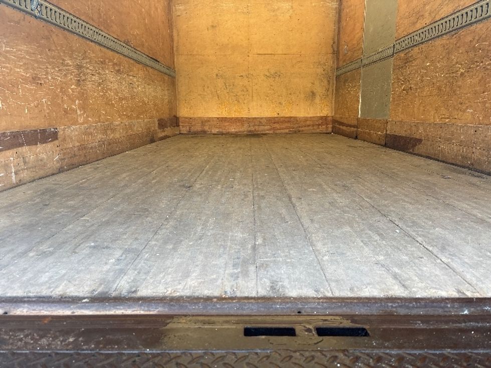 Medium Duty Box Truck-Light and Medium Duty Trucks-Freightliner-2016-M2-Everett-WA-212,999\n\t\tmiles-$ 40,250 - Image 8