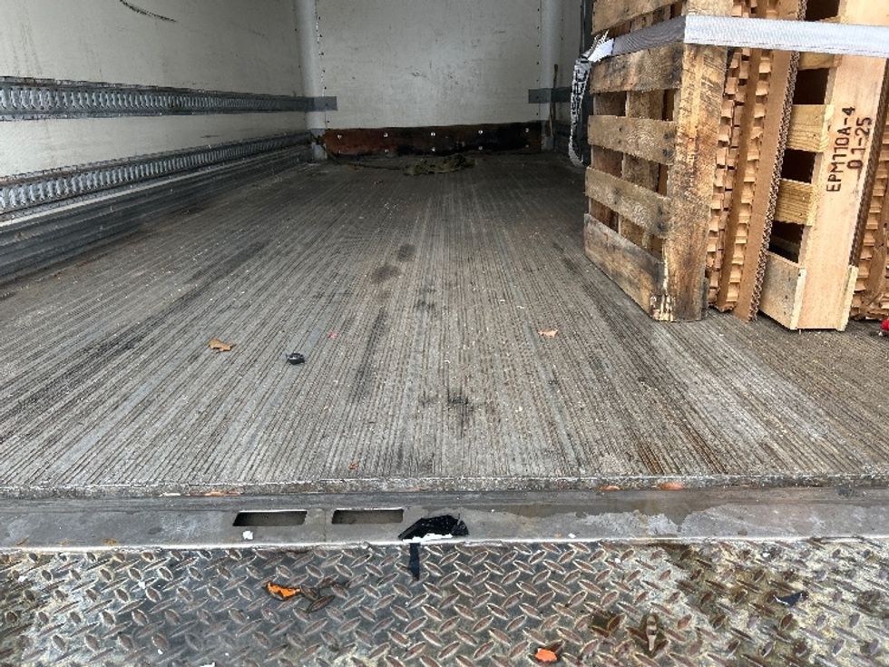 Medium Duty Box Truck-Light and Medium Duty Trucks-Freightliner-2016-M2-Fitchburg-MA-264,106\n\t\tmiles-$ 16,000 - Image 10