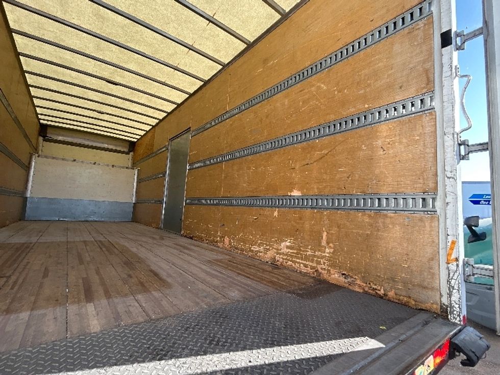 Medium Duty Box Truck-Light and Medium Duty Trucks-Freightliner-2016-M2-Fontana-CA-156,507\n\t\tmiles-$ 58,250 - Image 11