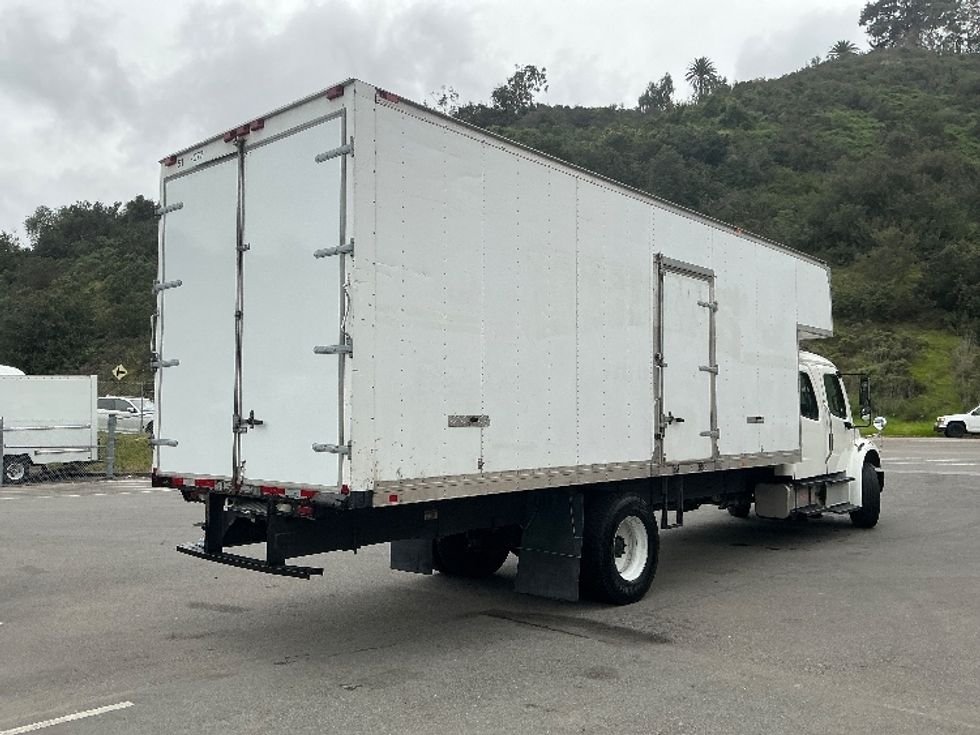 Medium Duty Box Truck-Light and Medium Duty Trucks-Freightliner-2016-M2-Fontana-CA-156,507\n\t\tmiles-$ 58,250 - Image 12