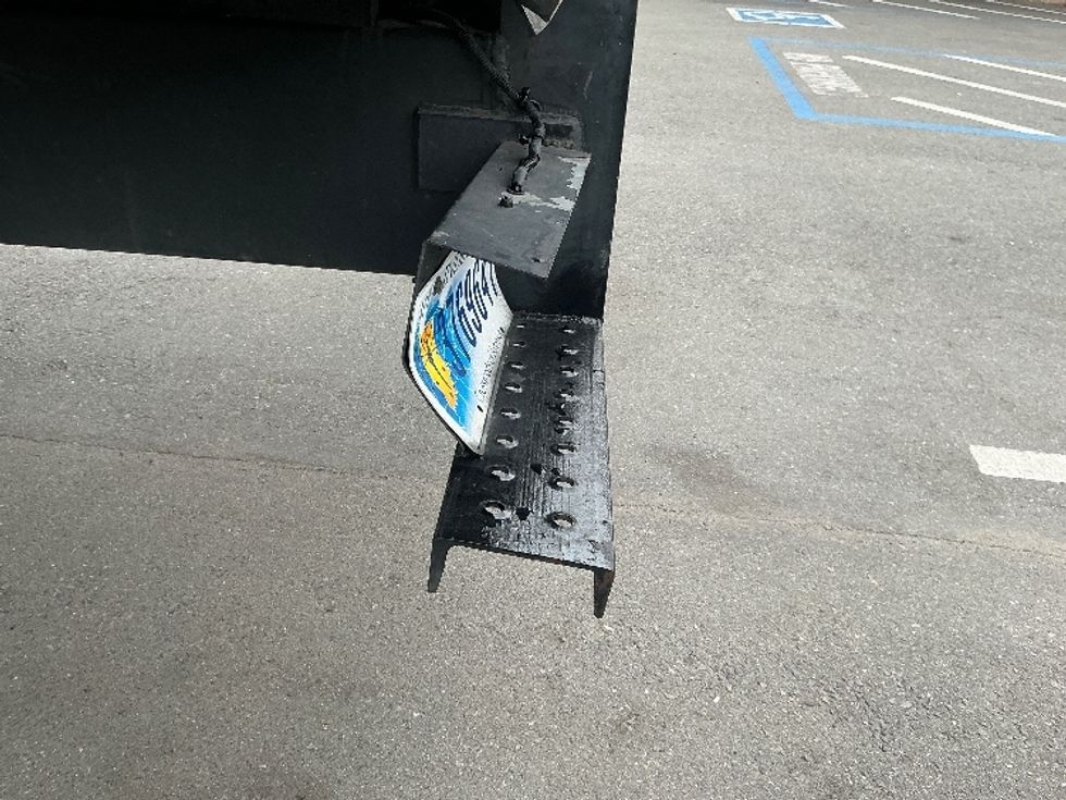 Medium Duty Box Truck-Light and Medium Duty Trucks-Freightliner-2016-M2-Fontana-CA-156,507\n\t\tmiles-$ 58,250 - Image 25