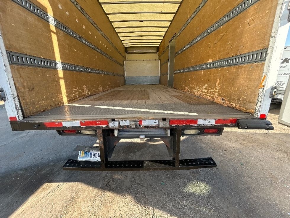 Medium Duty Box Truck-Light and Medium Duty Trucks-Freightliner-2016-M2-Fontana-CA-156,507\n\t\tmiles-$ 58,250 - Image 9