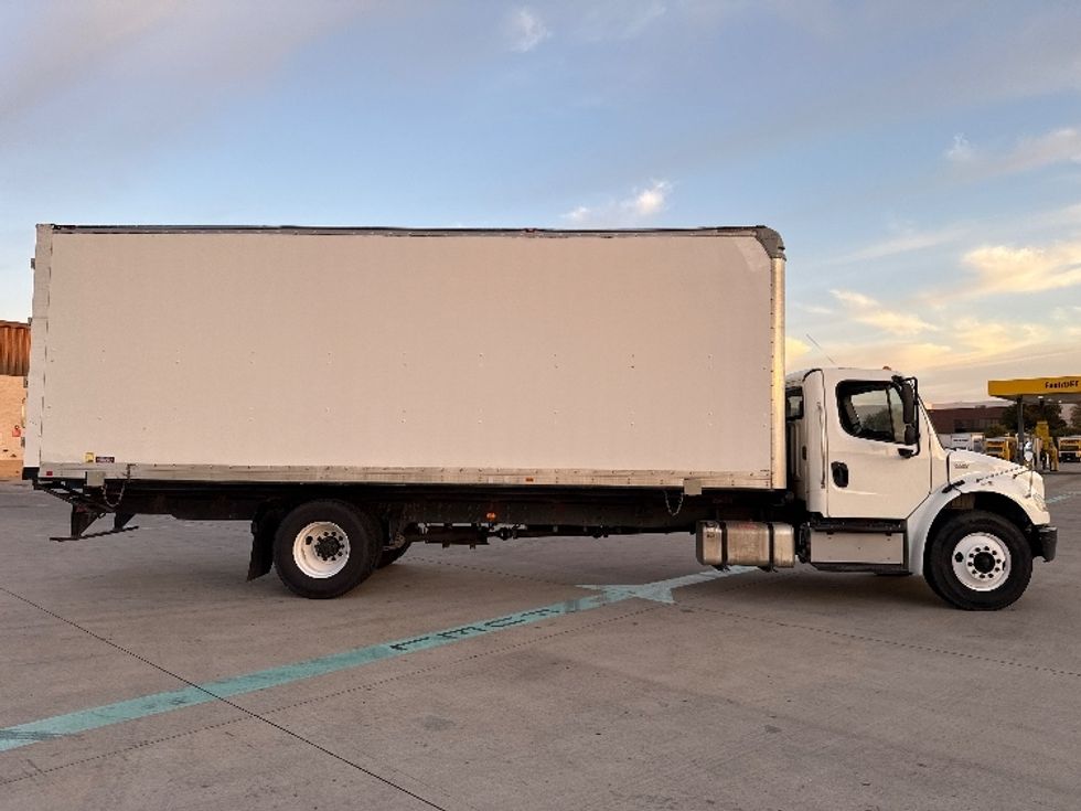 Medium Duty Box Truck-Light and Medium Duty Trucks-Freightliner-2016-M2-Fort Worth-TX-193,350\n\t\tmiles-$ 45,750 - Image 15