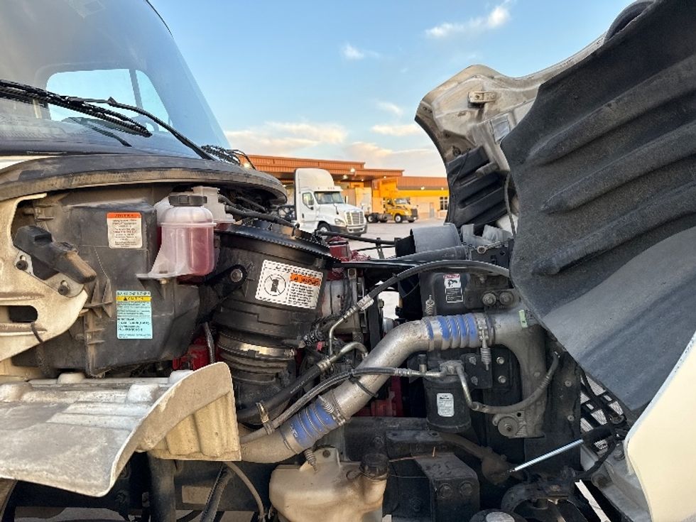 Medium Duty Box Truck-Light and Medium Duty Trucks-Freightliner-2016-M2-Fort Worth-TX-193,350\n\t\tmiles-$ 45,750 - Image 23