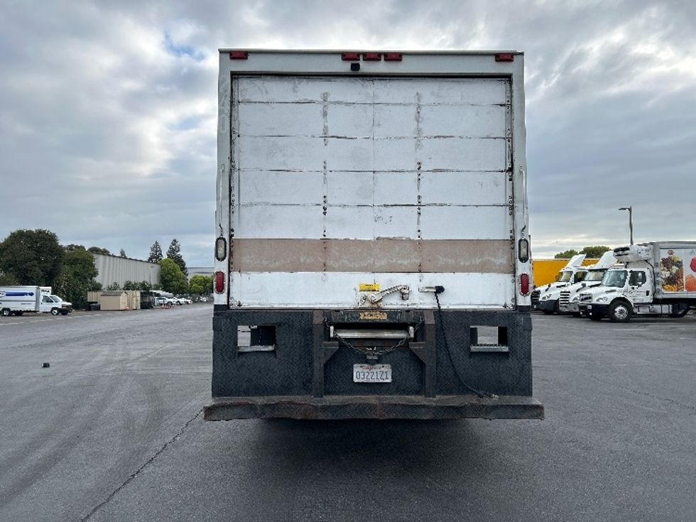 Medium Duty Box Truck-Light and Medium Duty Trucks-Freightliner-2016-M2-Gilroy-CA-239,926\n\t\tmiles-$ 31,750 - Image 7