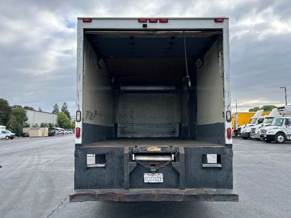 Medium Duty Box Truck-Light and Medium Duty Trucks-Freightliner-2016-M2-Gilroy-CA-239,926\n\t\tmiles-$ 31,750 - Image 8