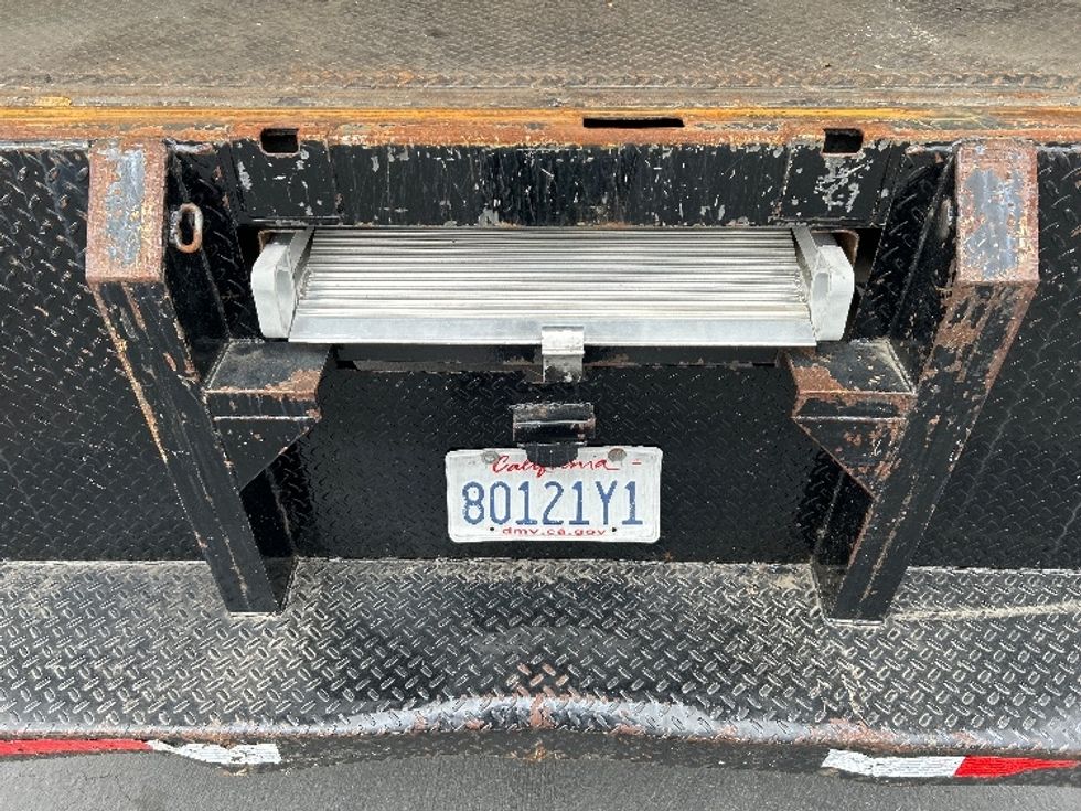 Medium Duty Box Truck-Light and Medium Duty Trucks-Freightliner-2016-M2-Gilroy-CA-252,043\n\t\tmiles-$ 30,000 - Image 10