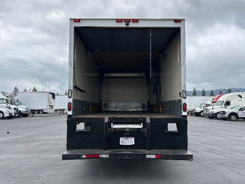 Medium Duty Box Truck-Light and Medium Duty Trucks-Freightliner-2016-M2-Gilroy-CA-252,043\n\t\tmiles-$ 30,000 - Image 8