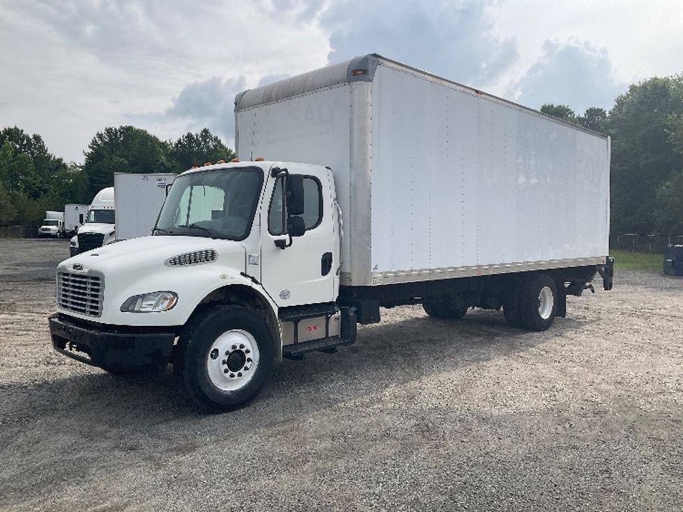 Medium Duty Box Truck-Light and Medium Duty Trucks-Freightliner-2016-M2-Indian Trail-NC-153,377\n\t\tmiles-$ 49,250 - Image 3