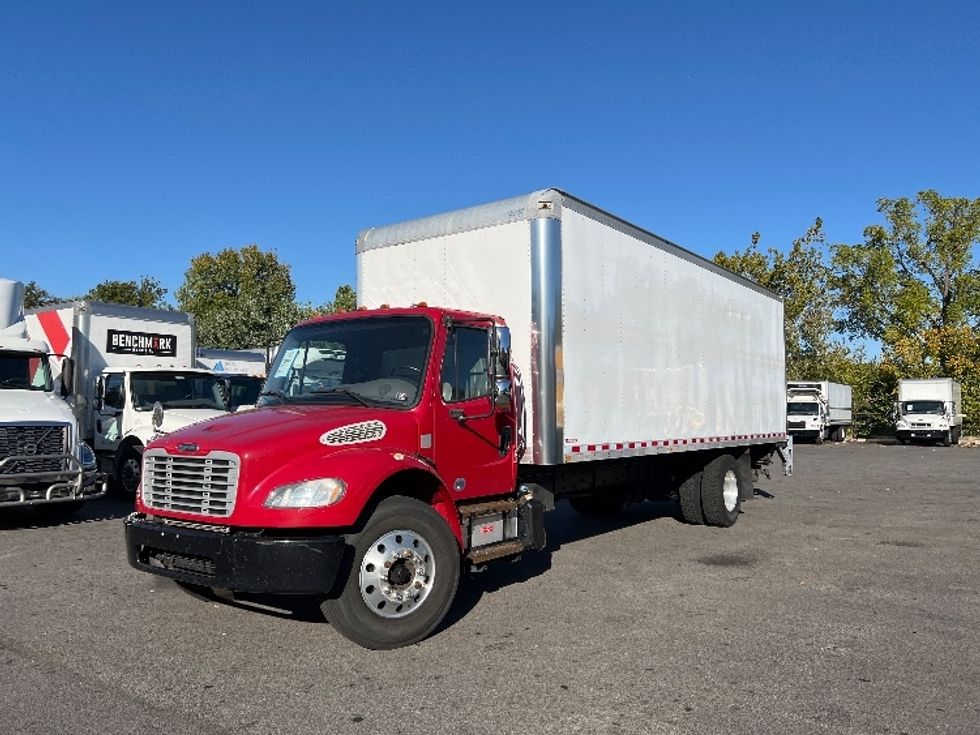2016 Freightliner M2 Medium Duty Box Truck
