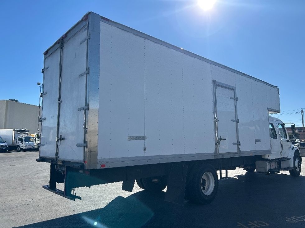 Medium Duty Box Truck-Light and Medium Duty Trucks-Freightliner-2016-M2-Las Vegas-NV-193,846\n\t\tmiles-$ 55,000 - Image 11
