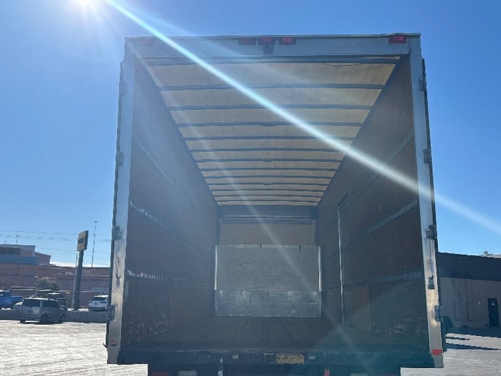 Medium Duty Box Truck-Light and Medium Duty Trucks-Freightliner-2016-M2-Las Vegas-NV-193,846\n\t\tmiles-$ 55,000 - Image 6