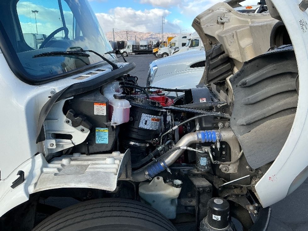 Medium Duty Box Truck-Light and Medium Duty Trucks-Freightliner-2016-M2-Las Vegas-NV-223,943\n\t\tmiles-$ 52,750 - Image 23