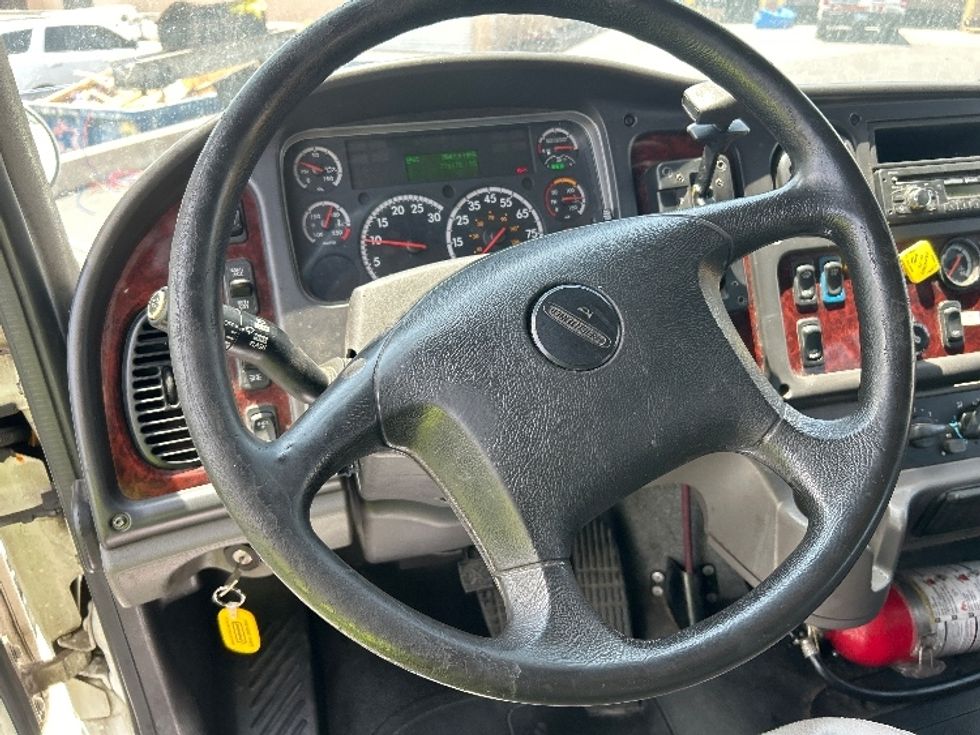 Medium Duty Box Truck-Light and Medium Duty Trucks-Freightliner-2016-M2-Las Vegas-NV-276,435\n\t\tmiles-$ 46,250 - Image 17