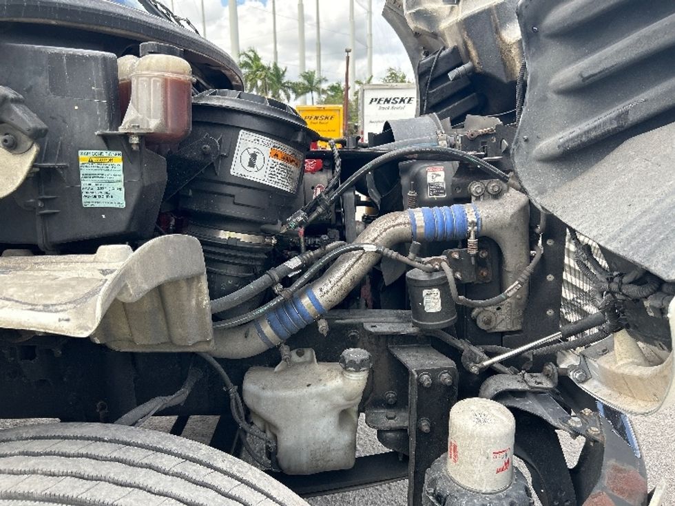 Medium Duty Box Truck-Light and Medium Duty Trucks-Freightliner-2016-M2-Medley-FL-245,943\n\t\tmiles-$ 27,500 - Image 23