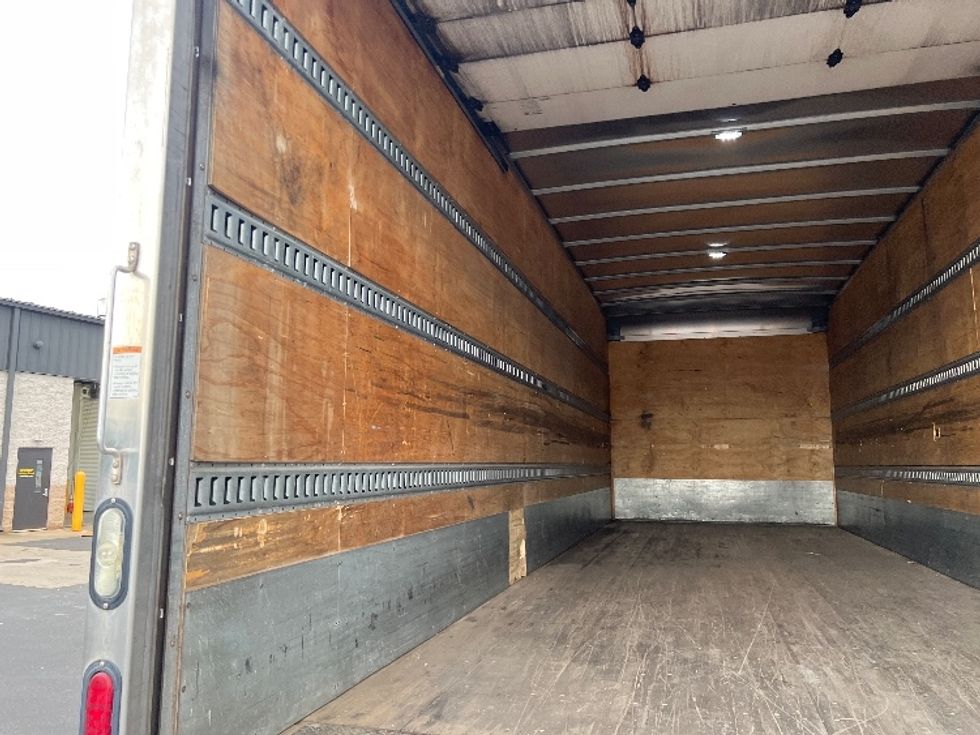 Medium Duty Box Truck-Light and Medium Duty Trucks-Freightliner-2016-M2-Pennsauken-NJ-215,677\n\t\tmiles-$ 33,500 - Image 11