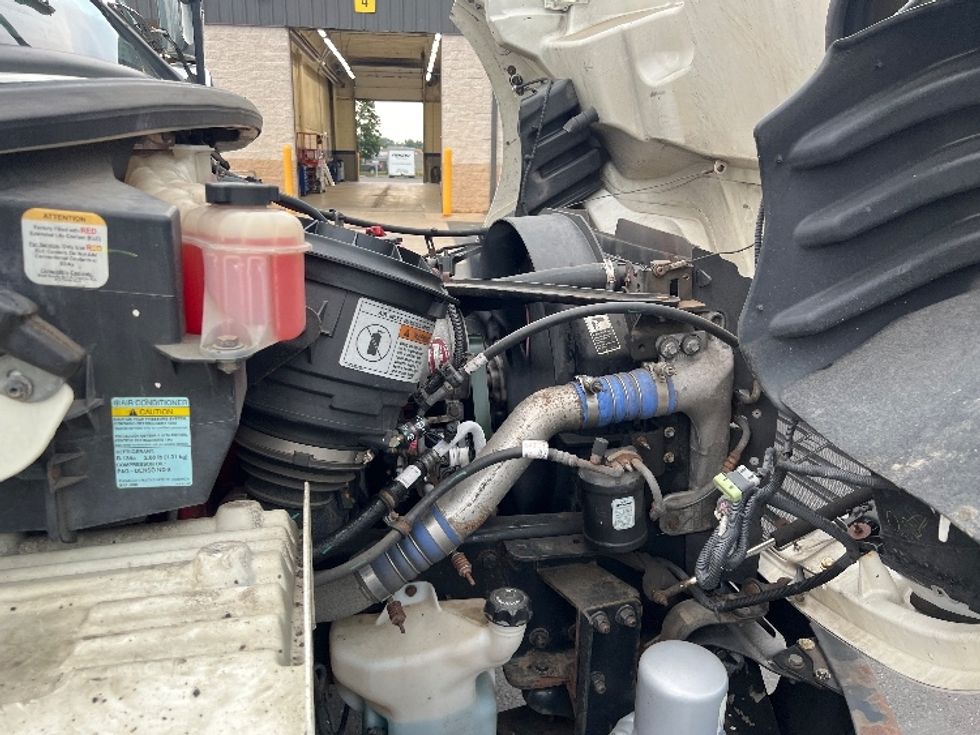 Medium Duty Box Truck-Light and Medium Duty Trucks-Freightliner-2016-M2-Pennsauken-NJ-215,677\n\t\tmiles-$ 33,500 - Image 23