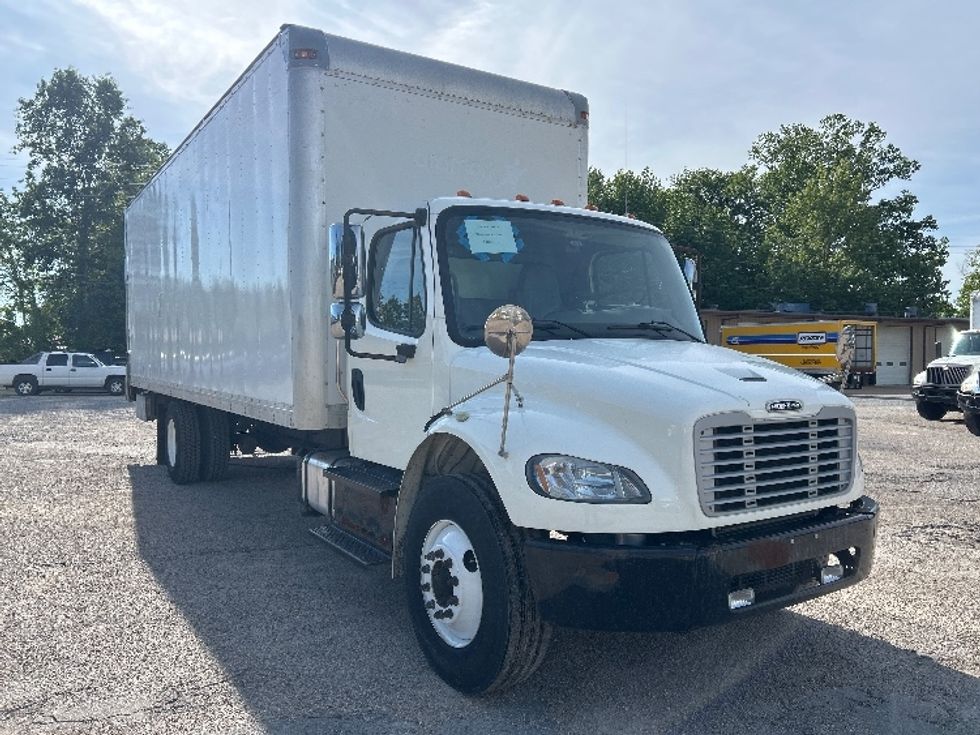 Medium Duty Box Truck-Light and Medium Duty Trucks-Freightliner-2016-M2-Poplar Bluff-MO-142,472\n\t\tmiles-$ 48,750 - Image 1