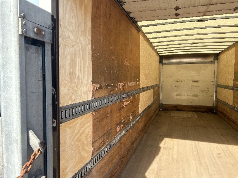 Medium Duty Box Truck-Light and Medium Duty Trucks-Freightliner-2016-M2-Poplar Bluff-MO-142,472\n\t\tmiles-$ 48,750 - Image 11