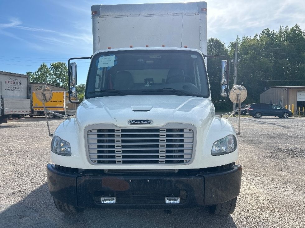 Medium Duty Box Truck-Light and Medium Duty Trucks-Freightliner-2016-M2-Poplar Bluff-MO-142,472\n\t\tmiles-$ 48,750 - Image 2