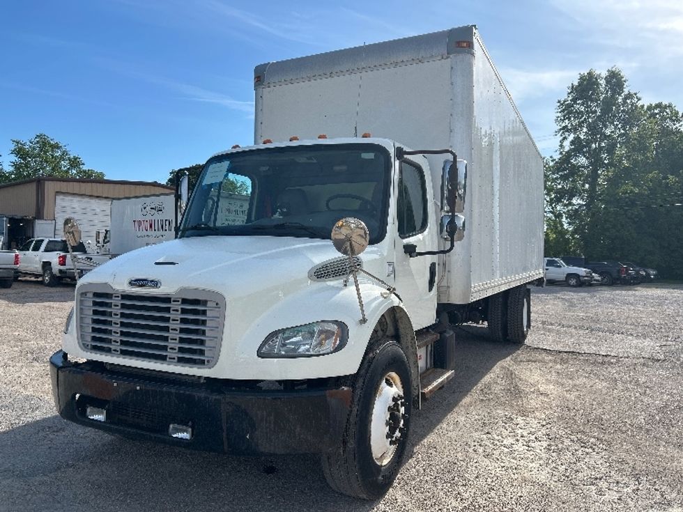 Medium Duty Box Truck-Light and Medium Duty Trucks-Freightliner-2016-M2-Poplar Bluff-MO-142,472\n\t\tmiles-$ 48,750 - Image 3