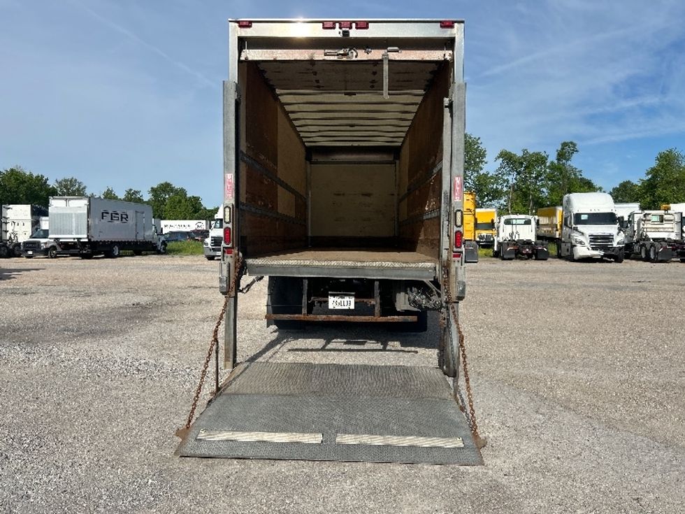 Medium Duty Box Truck-Light and Medium Duty Trucks-Freightliner-2016-M2-Poplar Bluff-MO-142,472\n\t\tmiles-$ 48,750 - Image 9