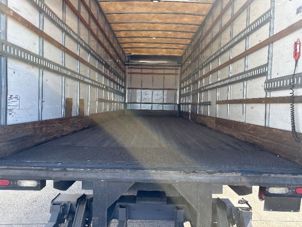 Medium Duty Box Truck-Light and Medium Duty Trucks-Freightliner-2016-M2-Richmond-CA-88,739\n\t\tmiles-$ 37,000 - Image 10