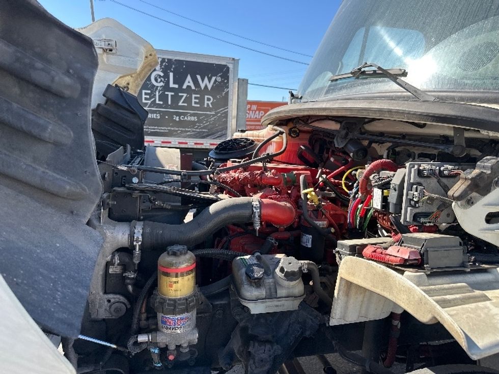 Medium Duty Box Truck-Light and Medium Duty Trucks-Freightliner-2016-M2-Richmond-CA-88,739\n\t\tmiles-$ 37,000 - Image 24