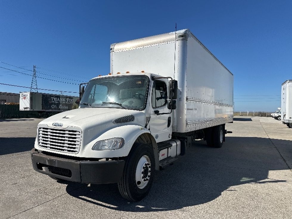 Medium Duty Box Truck-Light and Medium Duty Trucks-Freightliner-2016-M2-Richmond-CA-88,739\n\t\tmiles-$ 37,000 - Image 3
