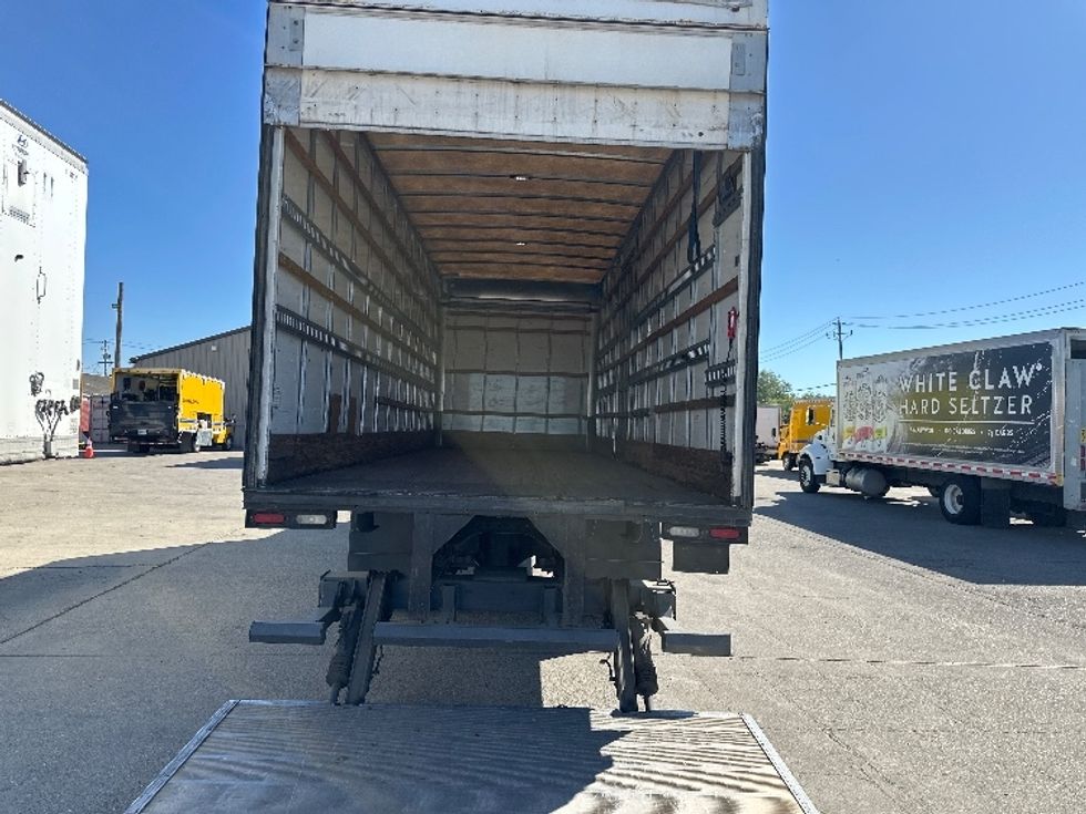 Medium Duty Box Truck-Light and Medium Duty Trucks-Freightliner-2016-M2-Richmond-CA-88,739\n\t\tmiles-$ 37,000 - Image 7