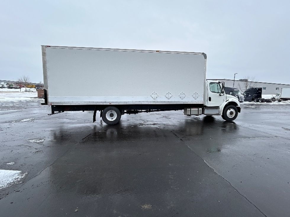 Medium Duty Box Truck-Light and Medium Duty Trucks-Freightliner-2016-M2-Sheboygan-WI-26,462\n\t\tmiles-$ 43,500 - Image 15
