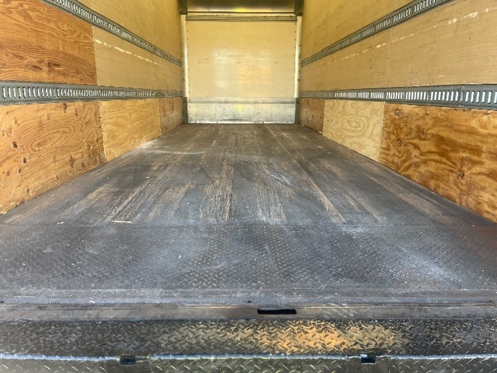 Medium Duty Box Truck-Light and Medium Duty Trucks-Freightliner-2016-M2-Sturtevant-WI-61,509\n\t\tmiles-$ 47,500 - Image 10