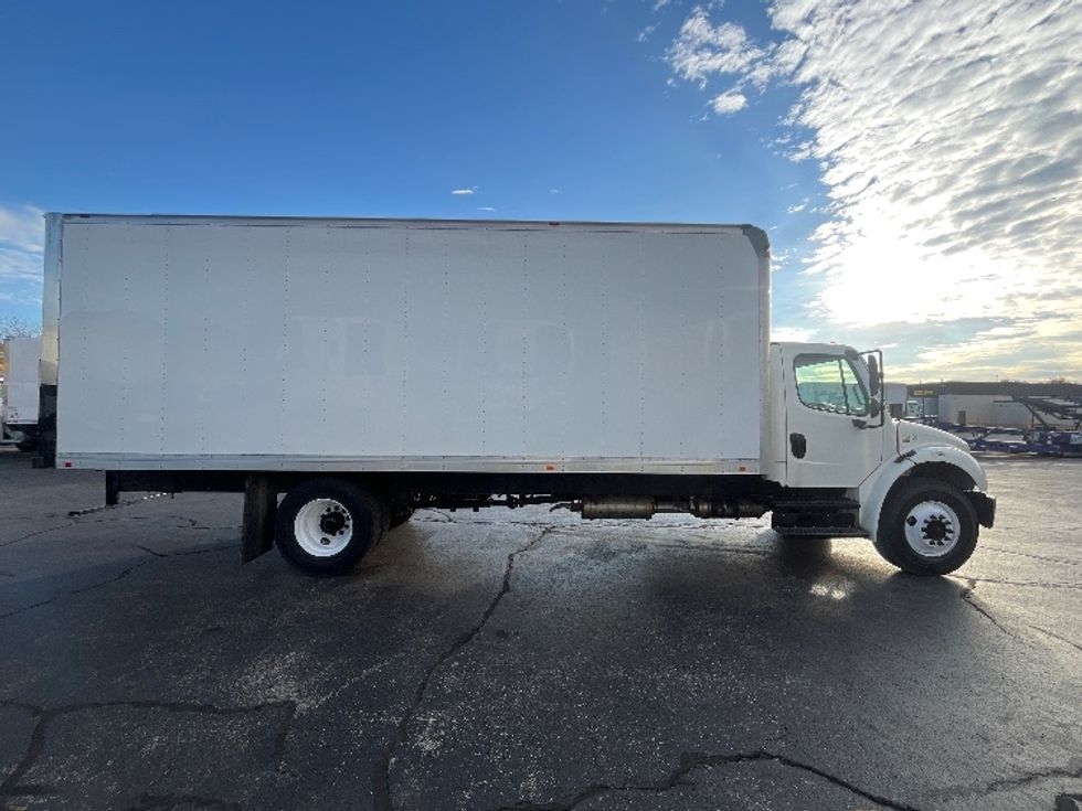 Medium Duty Box Truck-Light and Medium Duty Trucks-Freightliner-2016-M2-Sturtevant-WI-61,509\n\t\tmiles-$ 47,500 - Image 15
