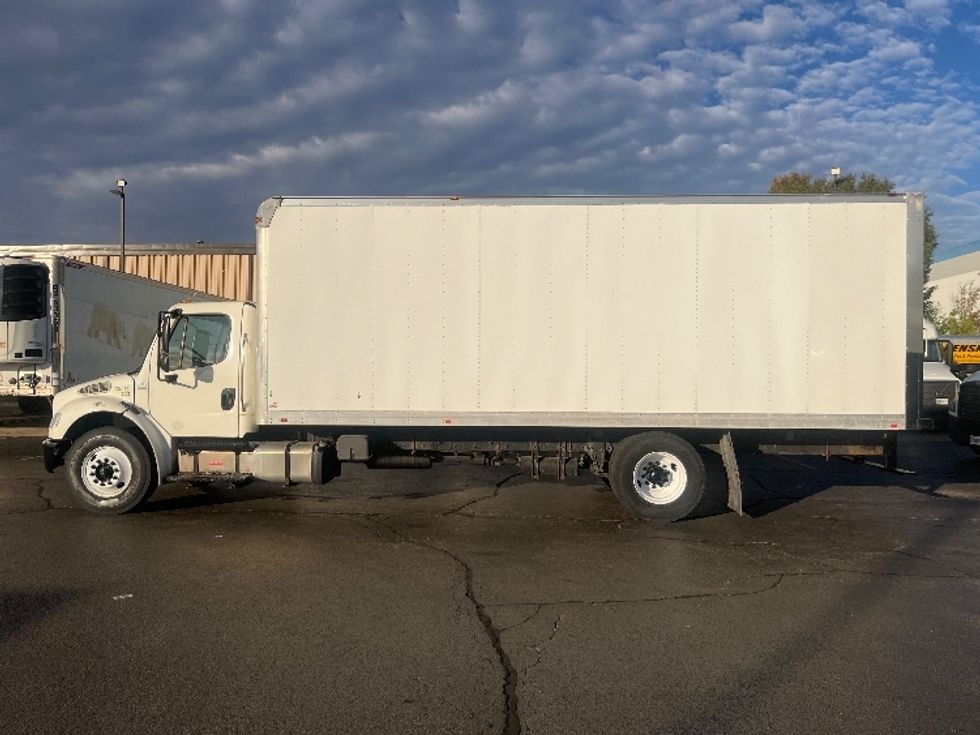 Medium Duty Box Truck-Light and Medium Duty Trucks-Freightliner-2016-M2-Sturtevant-WI-61,509\n\t\tmiles-$ 47,500 - Image 4